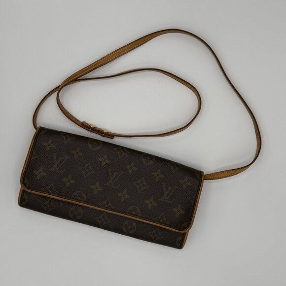 Louis Vuitton Pochette Twin GM - 1999 vintage! Great crossbody - Picture 2 of 7